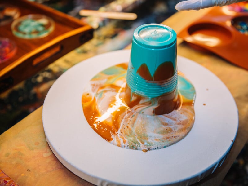 dirty pour fluid art